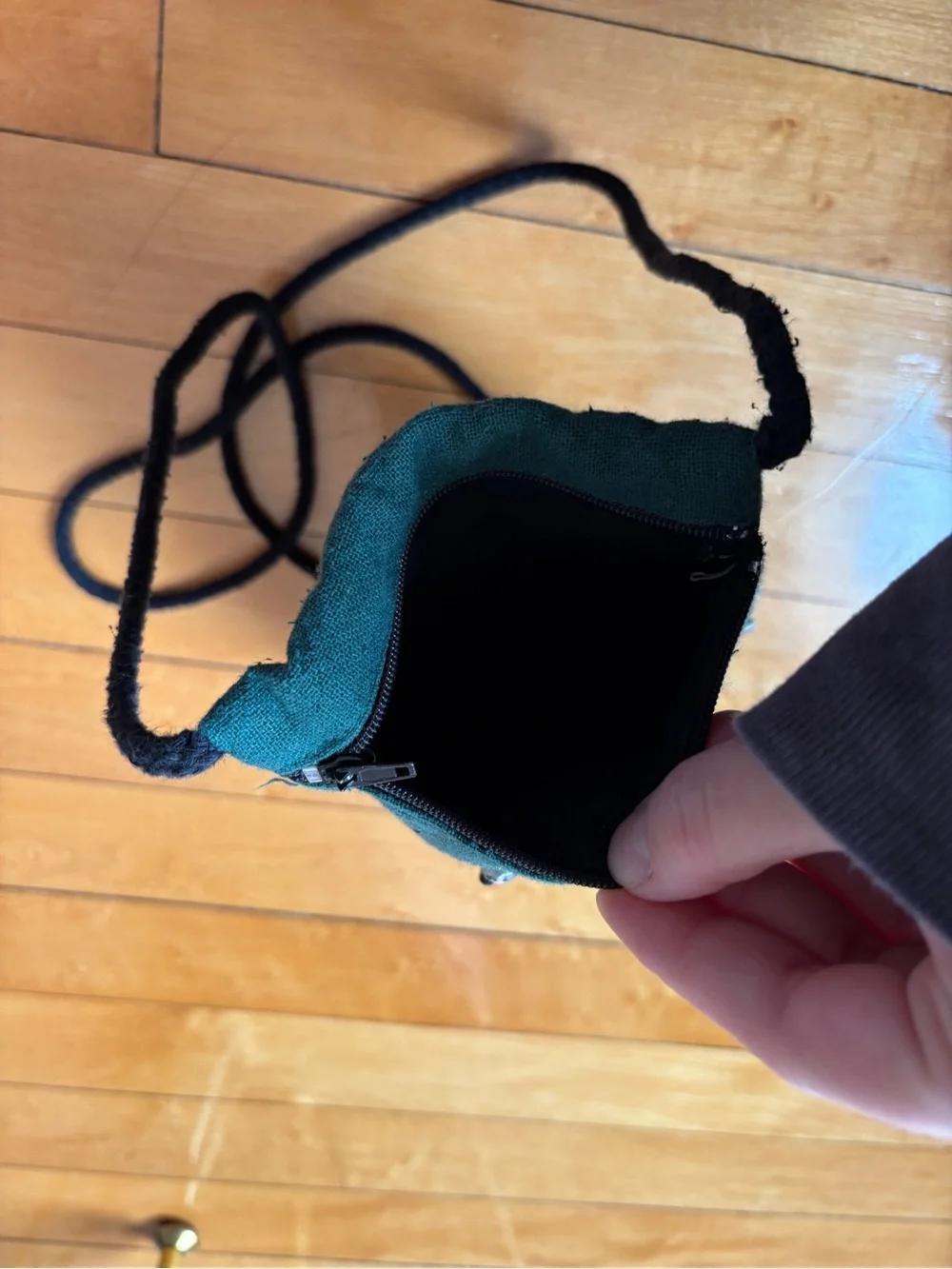 Vintage Crossbody Bag | Green 7.5”x5” Purse w/ Eclectic 3D Gecko Lizard applique
